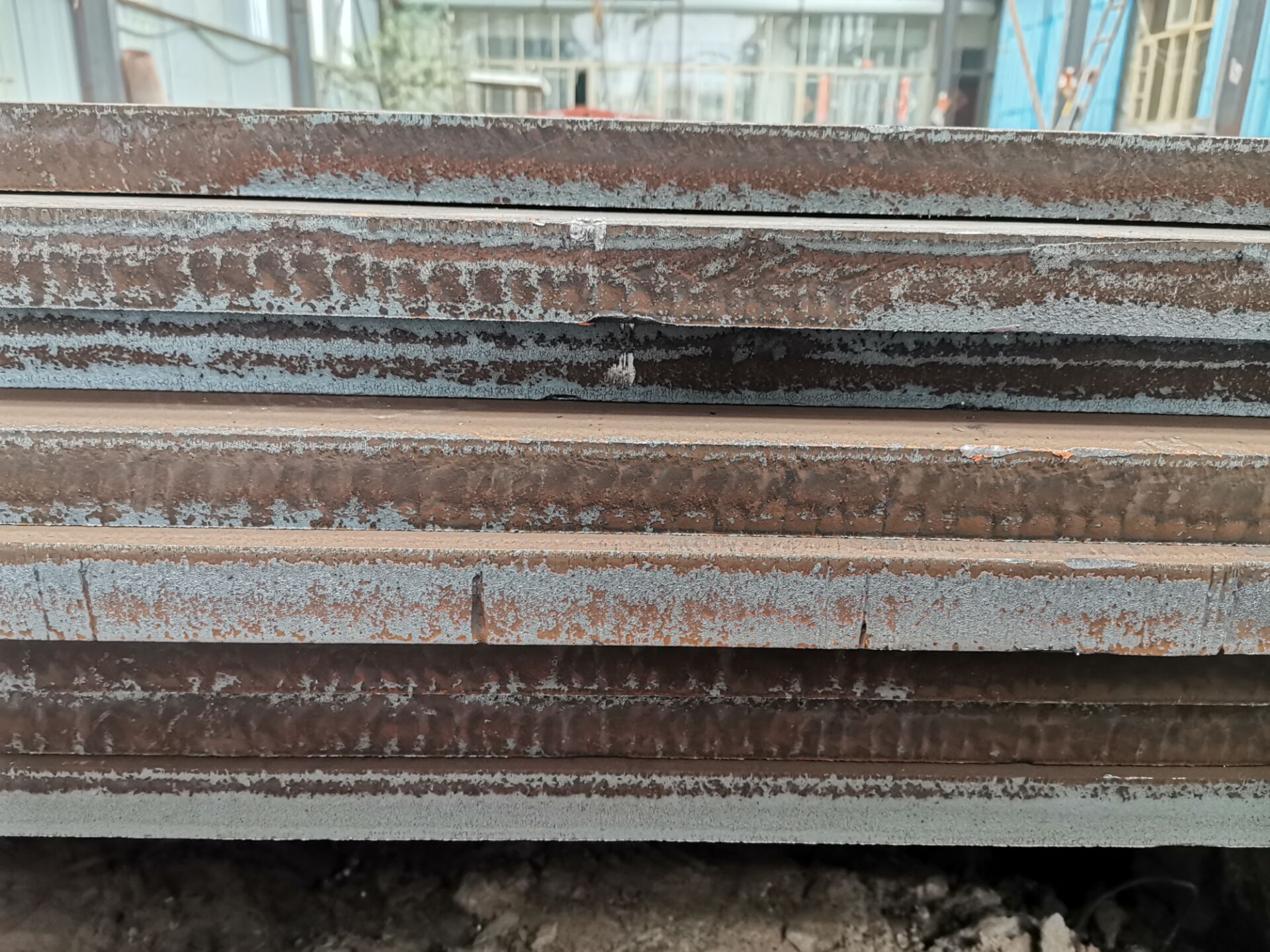 山東Q550D高強(qiáng)板選購的關(guān)鍵因素